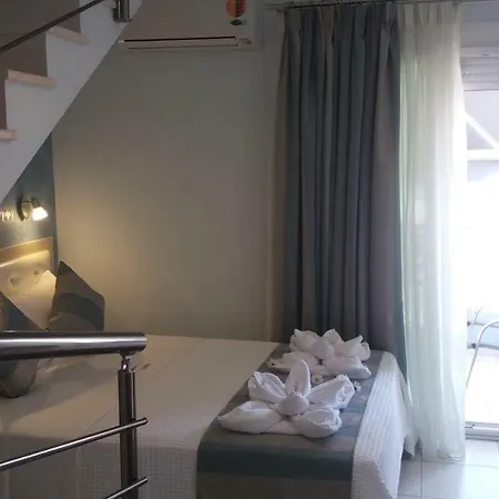 Lydia Отель Скала-Марион