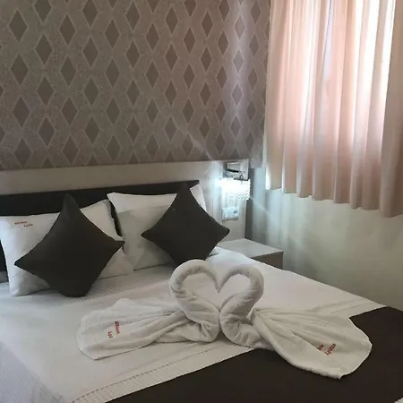 Lydia * Skála Marión