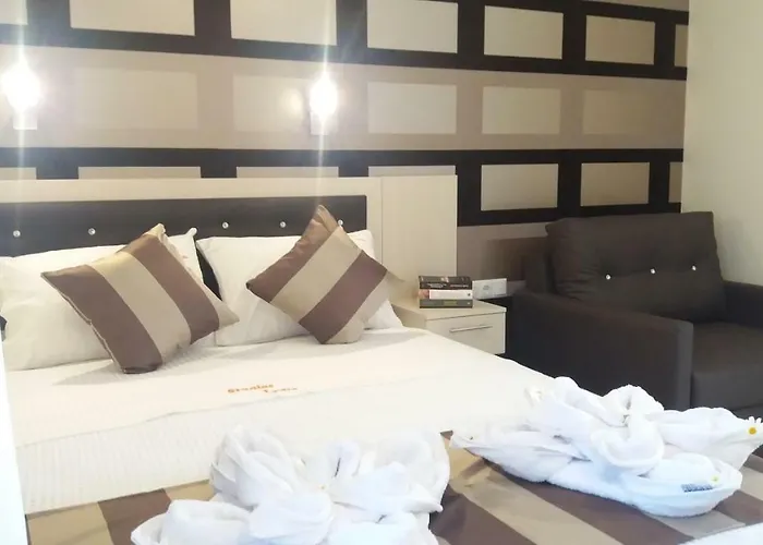 Lydia ホテル Skála Marión