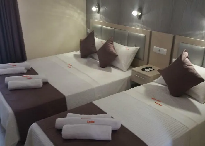 Lydia ホテル Skála Marión