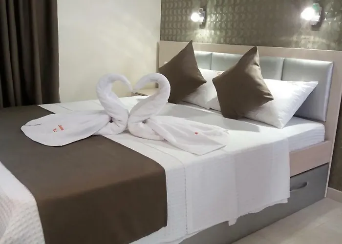 Lydia ホテル Skála Marión